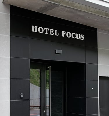Exterior del Hotel Focus en el Pas de la Casa, Andorra. En los Pirineos