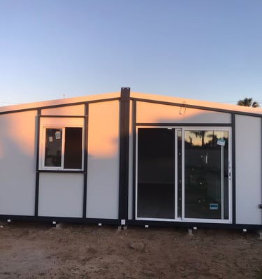 casa prefabricada con pannel Sándwich