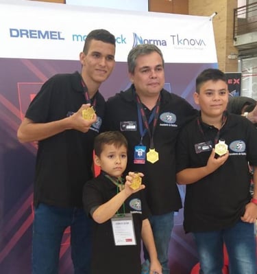 Campeones Nacionales de Robótica 2019 Make X