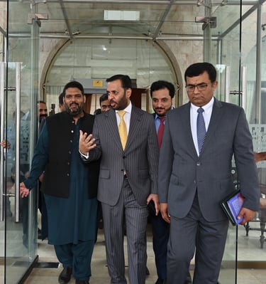 Nadir Qureshi working with Federal Minister Syed Mustafa Kamal on digital health strategy