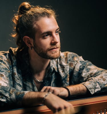 Andres Barrios - Jazz/Flamenco Pianist 