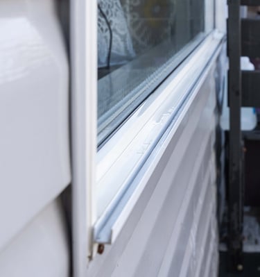 Clean Window Frame