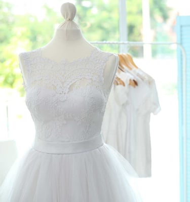 a dress - like dress with a white dress on it