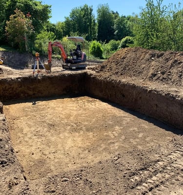 Terrassement d'une piscine creusé