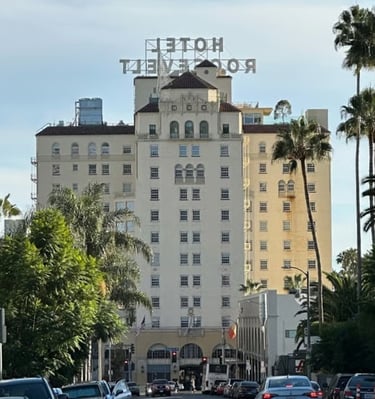 oosevelt-los-angeles-hotel-hollywood-sign