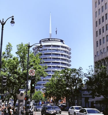 building-capitol-records-hollywood-los-angeles