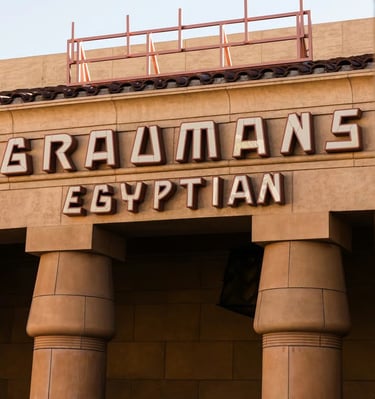 netflix-egyptian-theatre-detail-losangeles-hollywood