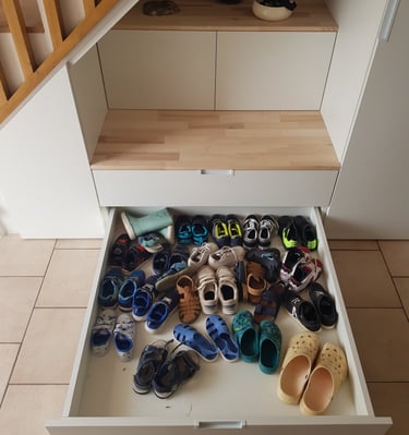 Agencement sous escalier