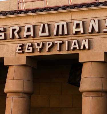 netflix-egyptian-theatre-detail-losangeles-hollywood