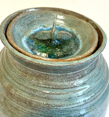 urne funeraire ( couvercle oiseau - Estelle Del