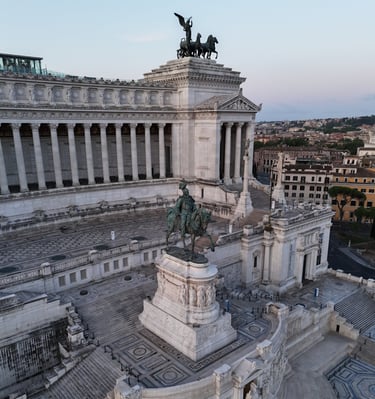 Piazza Venezia a Roma da drone 2025