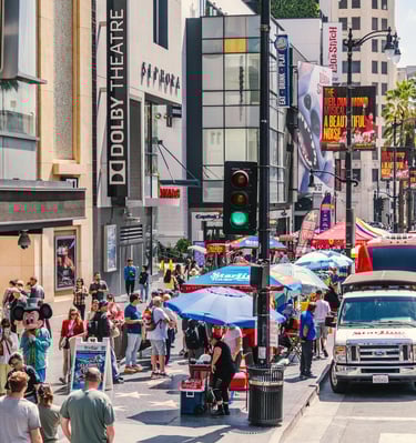 hollywood-walk-of-fame-cars-los-angeles