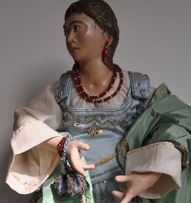 Figure from the Neapolitan Presepe depicting a Georgian woman