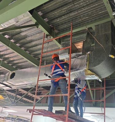 Instalación de ductos de ventilación