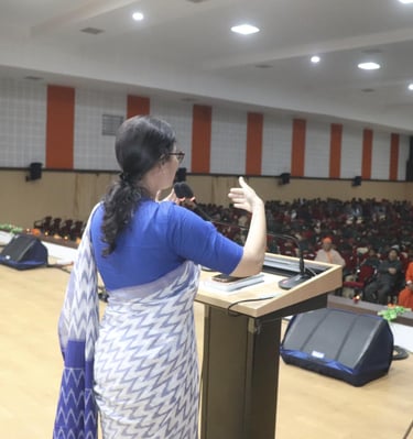  AIHE-Gopika session with students