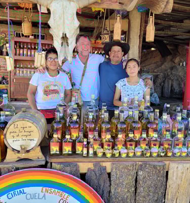 Tienda de mezcal en Oaxaca