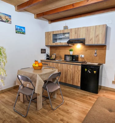 cucina completa la casa di sughero