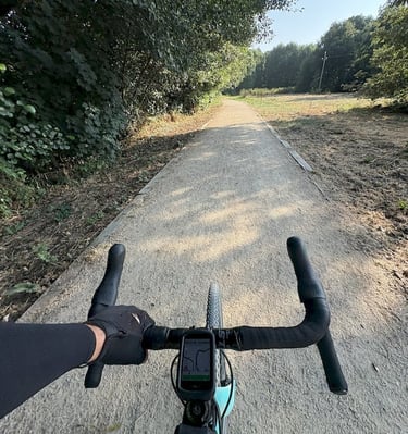 Río Sil Río Miño Río Cabe ribeira sacra gravel alquiler rent bikepacking