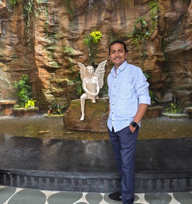 Mr.Anand  (10+ years of experience)