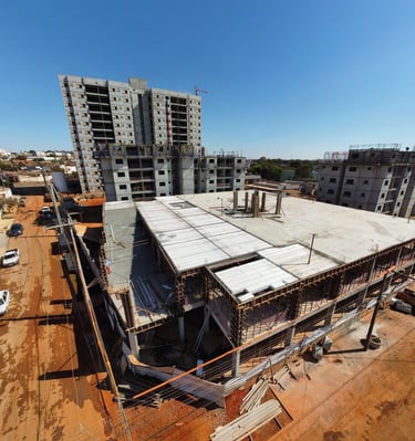 Grande obra que usou laje protendida para um estacionamento em goiania go