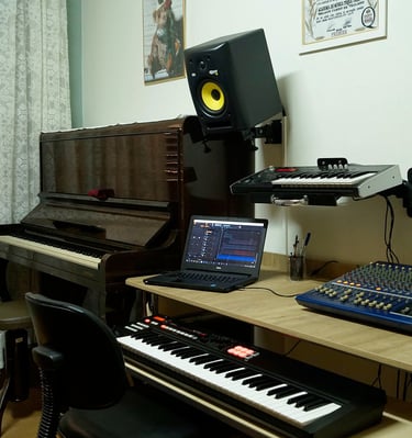 sala de piano e teclado da escola toque talento