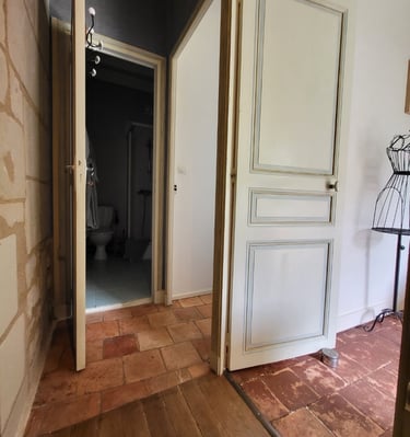 Etage privé, chambre d'hôtes avec petite chambre attenante