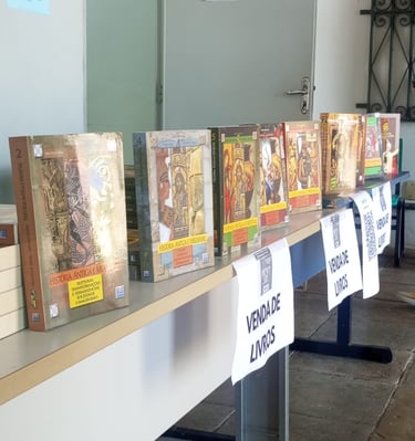 Venda de livros durante os eventos