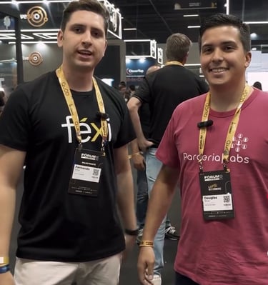 Douglas Silva e Fernando Silva da Agecia Féxi no Fórum Ecommerce Brasil