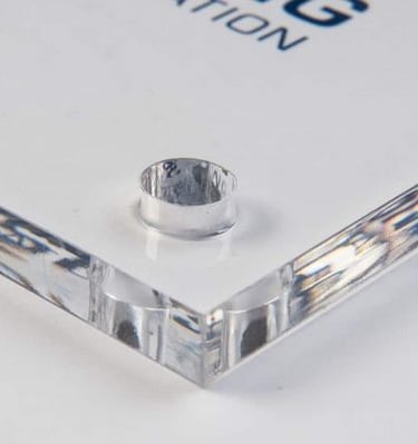 découpe laser plexiglas