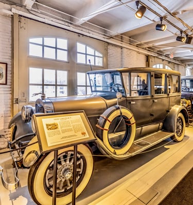 1926 Lincoln 7 Limousine