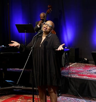 Tiya Adé bringing the song home.