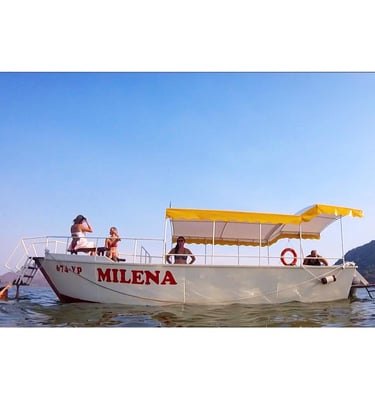 Boat cruise skadar lake