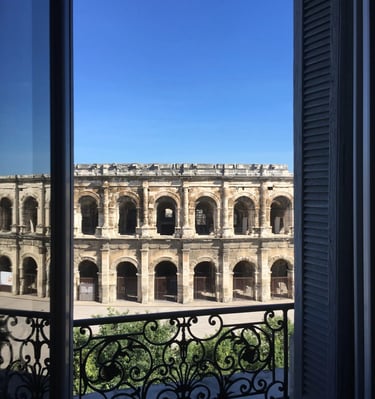 arènes de nîmes héritage romain par excellence, centre ville historique unique