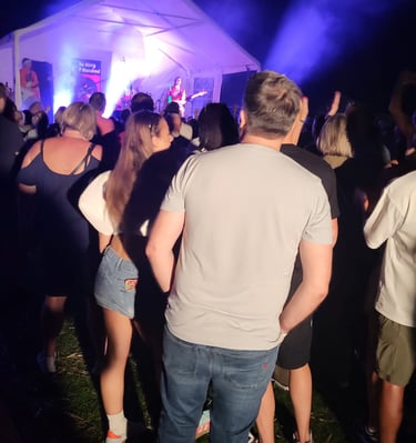 Evening dancers at Woolyfest music festival
