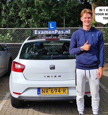 In 1 keer geslaagd bij Rijschool Almere