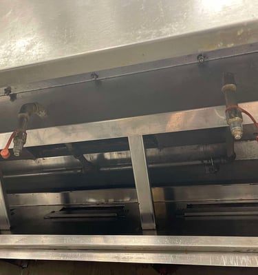 picture of kitchen hood after cleaning