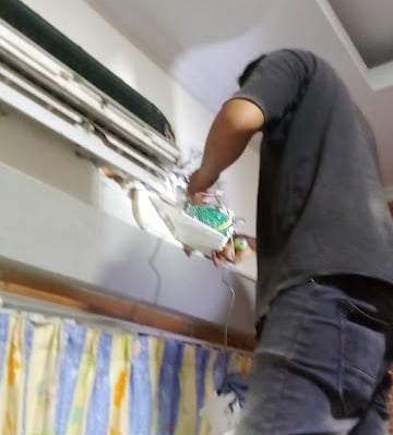 Lestari Teknik melayani service AC panggilan, cuci AC, tambah dan isi freon sukaraja bogor