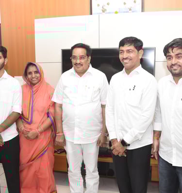 Mr C. R. Patil Union Minister of Jal Shakti of India with Akshay Rawal Camel Communication