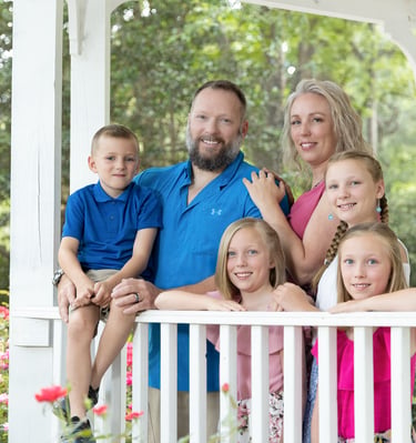 Family photography session in Summerville South Carolina natural light