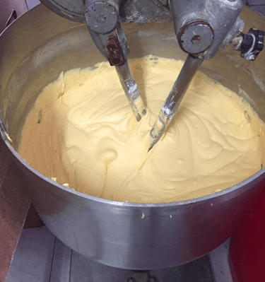 Preparación de masa para productos típicos de Cantabria