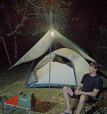 Acampamento Solo na Praia de Palmas em Governador Celso Ramos SC - Camping de Palmas