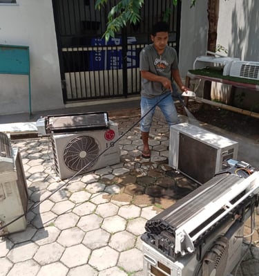 Layanan service AC Lestari Teknik berlokasi di Cibinong, Bogor