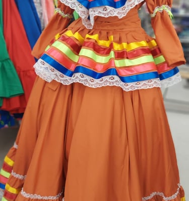Jalisco folklorico dress handmade in Mexico Tradiciones Norma Phoenix AZ