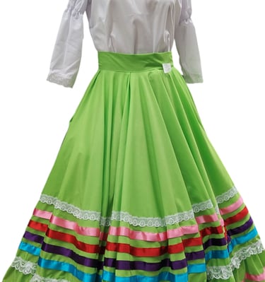 Authentic Mexican folklorico accessories peinetas moños Tradiciones Norma Phoenix AZ
