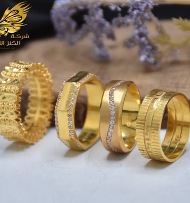 a variety of gold rings with diamonds  | Alkanz Alasifar | Antalya Jewellery