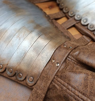 working with artificial leather: a cosplay tutorial