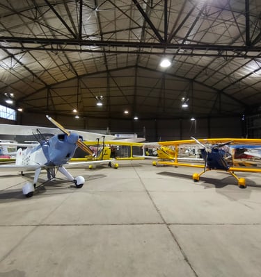 Le hangars aeronautique monument historique de Thise