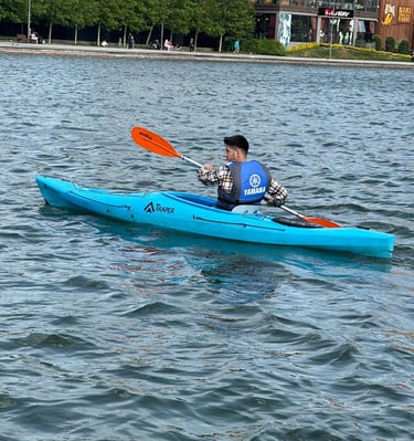 umid huseynov futman kayak