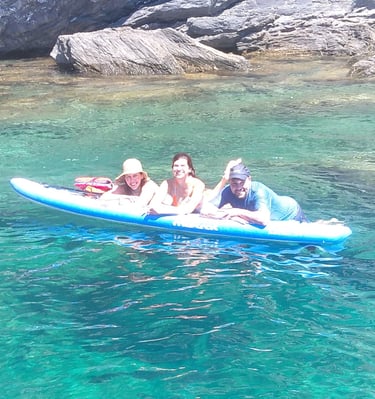 sup with friends