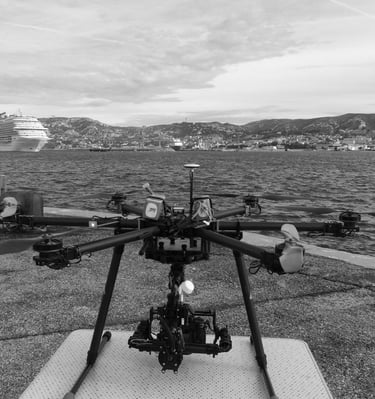 Drone dans le port de Marseille